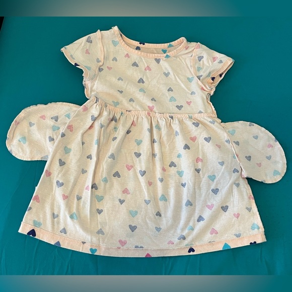Wonder Nation Toddler Girl Heart Dress with pockets. - Picture 3 of 4